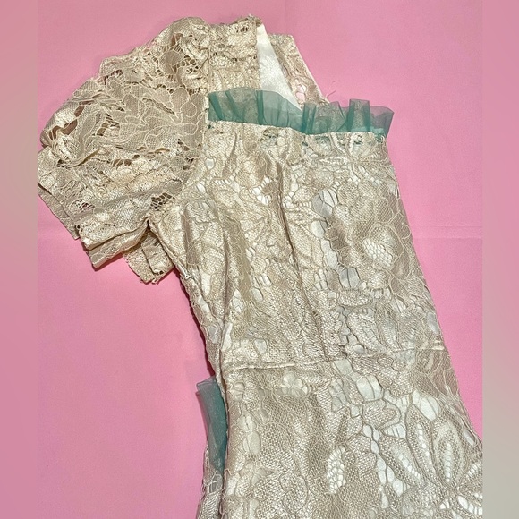 NEW Vintage Elegant Fairytale Lace Style Long Dress - Picture 2 of 14